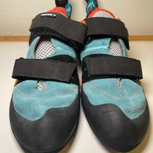 SCARPA Force V Women's Climbing Shoes US 7 Used-NICE Clean Condi